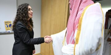 Presidentja Osmani takon ministrin saudit të Ekonomisë në Berlin: “Koha për kapituj të rinj bashkëpunimi mes Kosovës dhe Arabisë Saudite”