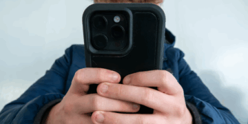 Tre pikat e dobëta në ndalimin e mediave sociale për fëmijët