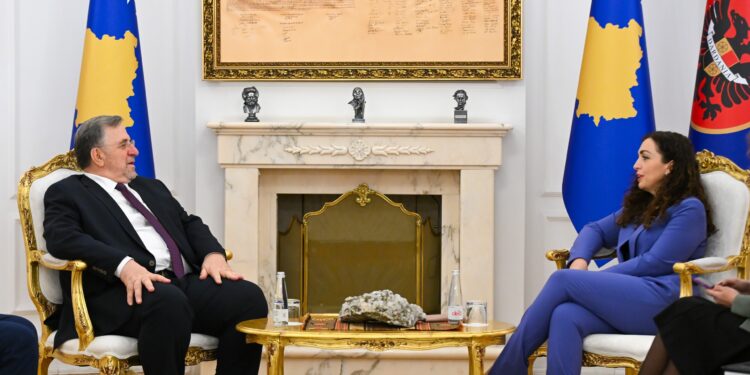 Osmani takon Kryemyftiun Tërnava: Harmonia ndërfetare, vlerë thelbësore e shtetit të Kosovës