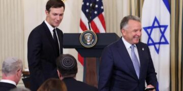 Dita e tretë e bisedimeve për paqen në Gaza: Në takim marrin pjesë Witkoff dhe Jared Kushner