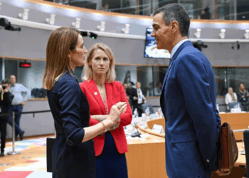 Spanja i bashkohet nismës së NATO-s për blerjen e armëve amerikane për Ukrainën