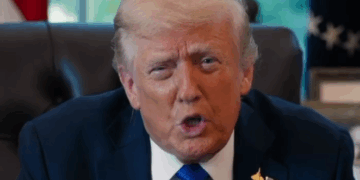 Trump i kërkon Izraelit të ndalojë bombardimet në Gaza, Hamasi pranon pjesërisht planin e paqes