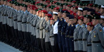 Trashëgimia naziste pengon Gjermaninë në përballjen me dronët rusë