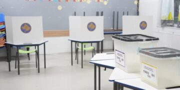 Dalja e votuesve deri në orën 11:00 në balotazhin e komunave