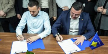 PDK e LDK i bashkojnë forcat në Mitrovicë një javë para balotazhit, Arian Tahiri e quan koalicion të fitores