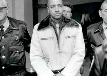 Ndërron jetë në burg një nga vrasësit më famëkeq në historinë amerikane