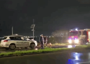 Makina bie në liqen pas ndjekjes policore, humbin jetën 6 emigrantë në Bullgari