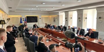 Zgjedhjet e parakohshme: Presidentja takon nesër partitë politike