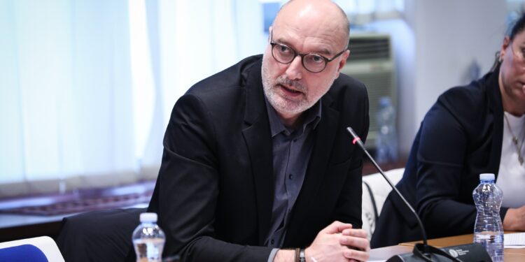 Ymeri: Përkrahja për Vetëvendosjen po bie vazhdimisht