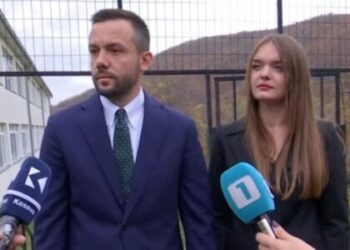 Tahiri fton qytetarët të dalin në zgjedhje: Lëvizje të dyshimta veturash mbrëmë në Mitrovicë