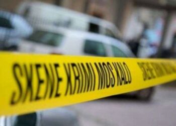 Zyrtar i Zyrës së BE-së në Kosovë dërgohet me urgjencë në QKUK pas plagosjes me mjet të mprehtë