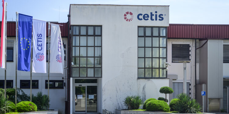 “Brenda 1 ose 2 orë” – Kompania sllovene reagon për dyshimet e manipulimit të votave në Mitrovicë