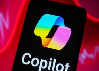 IA po trondit Westminsterin: Robotët po marrin punët e brezit të ri politik