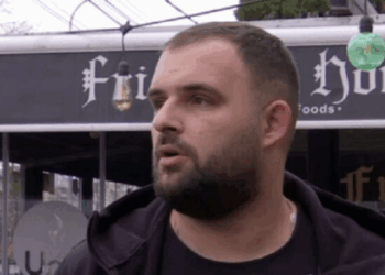 “E pash që po eskalon situata” – Flet pronari që mbylli lokalin ku pritej të shkonte Kurti