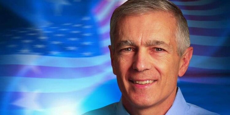 Wesley Clark përmbyll dëshminë në Speciale: I vetmi dëshmitar që gjyqtarët nuk e pyetën – fjalimi i tij i fundit i lejuar