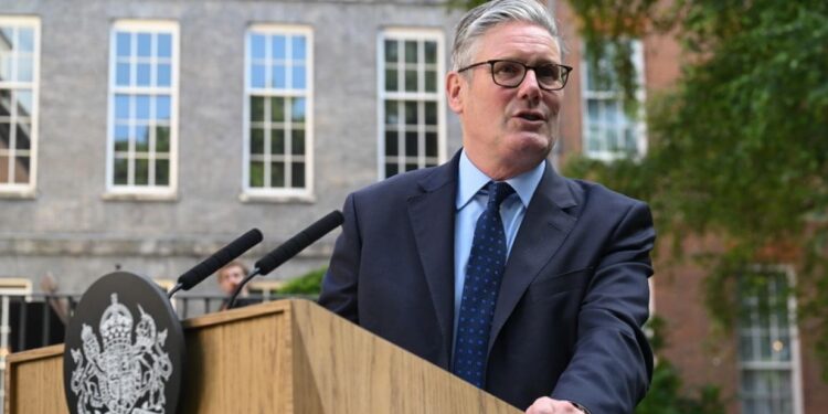 Keir Starmer: Bisedimet për paqe në Ukrainë po avancojnë, por rruga mbetet e gjatë