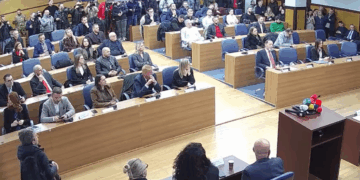 Prishtina zhbllokon fondet: 28 milionë euro bartje buxhetore miratohen me shumicë dërrmuese