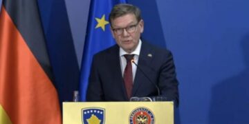 Kryediplomati gjerman: Kërkojmë më shumë angazhim për dialogun – Kosova të nisë hapat për themelimin e Asociacionit