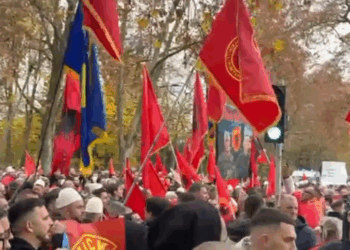 Përfundon protesta e veteranëve të UÇK-së në Strasburg: “Drejtësi për luftëtarët e lirisë”