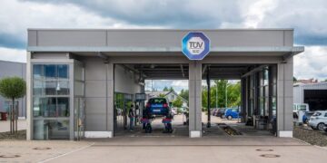 Gjermania shtrëngon kontrollet: Miliona makina rrezikojnë heqjen nga qarkullimi