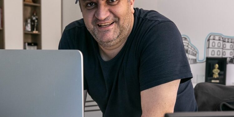 Aktakuzë ndaj Shpend Ahmetit, dyshohet se nuk deklaroi mbi 172 mijë euro para të gatshme