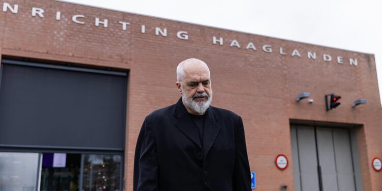 Rama del nga Haga: E gjeta Komandantin në formë, të qetë e me karakter të hekurt – folëm për miqtë e përbashkët