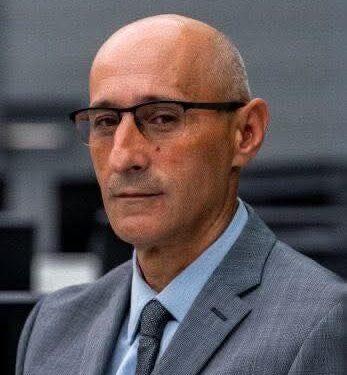 “Kur humbja dhe krenaria takohen”