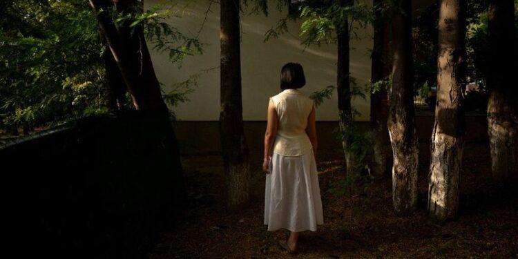 Hetimi i “New York Times” – Studentja shqiptare: Na u premtua ëndrra amerikane, por…