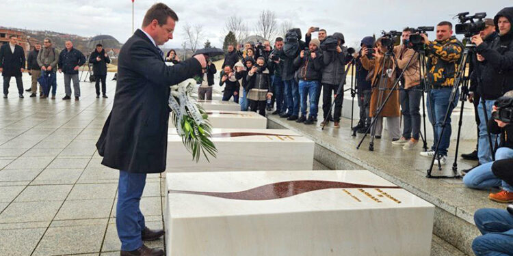 Arrestohet avokati serb Çedomir Stojkoviq, i njohur për qëndrimet pro-njohjes së Kosovës, kishte vizituar edhe Prekazin.