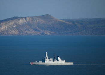 Britania aktivizon programin “Atlantic Bastion” – teknologji e re ushtarake për t’iu kundërvënë kërcënimit të nëndetëseve ruse