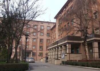 Tender për punësim: Komuna e Prishtinës po i anashkalon konkurrimet publike