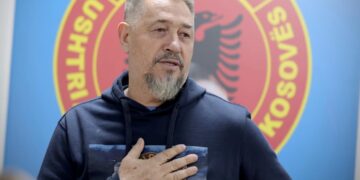 Sami Lushtaku: “Ramiz Lladrovci nuk është kurrë në PDK – por e respektoj vendimin e partisë”