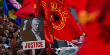 Më 13 dhjetor protestë në Shkup, në mbështetje të krerëve të UÇK-së në Hagë