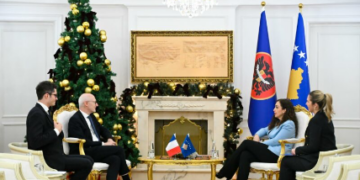 Franca qorton Kurtin e Osmanin, u kërkon demokraci funksionale: Roli i mediave të lira është thelbësor