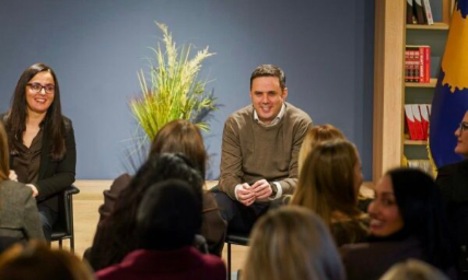 Abdixhiku takim me gratë e LDK-së: Ne do të rikthejmë shpresën bashkë me gratë në ballë të ndryshimit