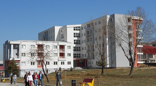 Rrahje te Mensa e Studentëve në Prishtinë, një i lënduar dhe tre të arrestuar
