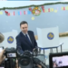 Lumir Abdixhiku voton me bashkëshorten dhe fton qytetarët për ndryshim përmes votës