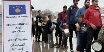 Banorët e Gazës pranuan ndihmat humanitare të dërguara nga Kosova