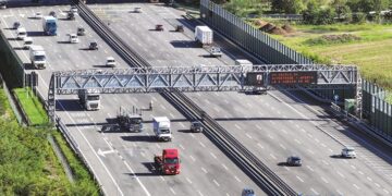 Italia nis epokën e re në autostrada: Rimbursime automatike për vonesat, revolucioni hyn në fuqi në vitin 2026