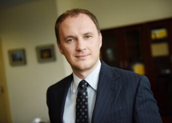 Selimi: Kurti më i qetë gjatë fushatës, me gjasë e ka kuptuar që bërtimat s’janë strategji fituese