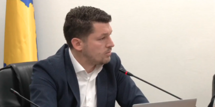 Mungesa e rrymës rrezikon mbarëvajtjen e procesit zgjedhor