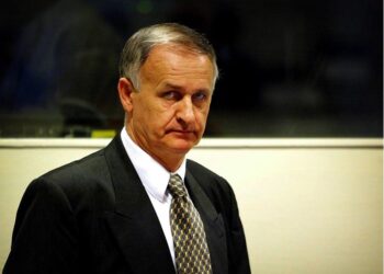 I dënuar për gjenocidin në Srebrenicë, Radislav Krstiq akuzohet edhe për 44 vrasje të tjera