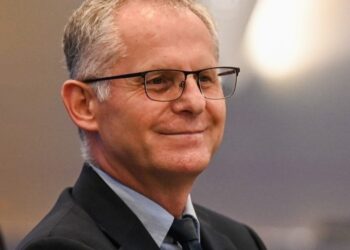 Bislimi: BE zhbllokon fondet, presim heqjen totale të masave