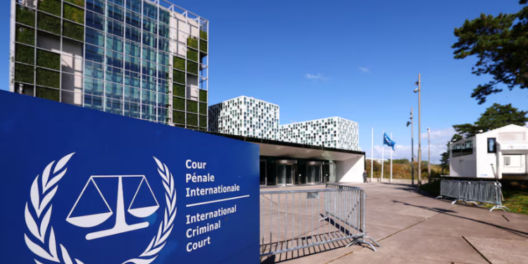 Trump sfidon drejtësinë globale: Sanksione të reja ndaj gjyqtarëve të Hagës