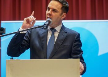 “Më 28 dhjetor, ejani në Kosovë” — Lumir Abdixhiku bën thirrje mobilizuese për votuesit e diasporës