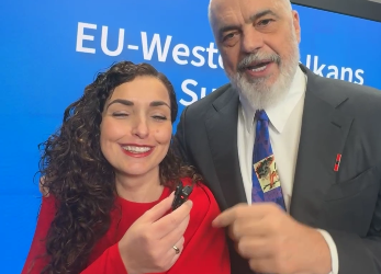 Osmani në Bruksel: Kosovës i hiqen të gjitha sanksionet nga janari, Rama: Meritë e jotja