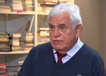 Vllasi: Heqja e plotë e masave varet nga zgjedhjet e 28 dhjetorit, BE-ja kërkon qeveri serioze