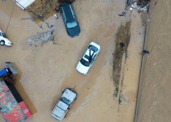 “Mos lëvizin pa nevojë”-Reshjet e mëdha të shiut rëndojnë gjendjen në disa komuna