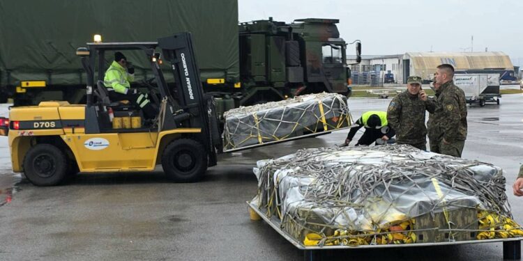 Një tjetër sukses i Ministrisë së Mbrojtjes: Kosova pranon sistemet anti-tank OMTAS