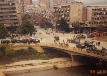 Si u nda Mitrovica: Ajo që nuk e keni ditur deri më sot nga Oliver Ivanoviq